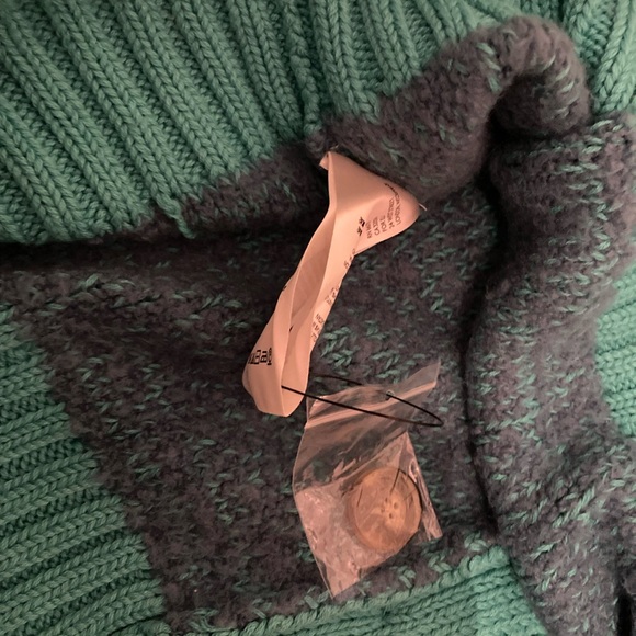 Free People Snowdrop Cardigan NWOT - Picture 3 of 6